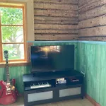 Cozy Private House With Patio Near The Beach! Vakantiehuis