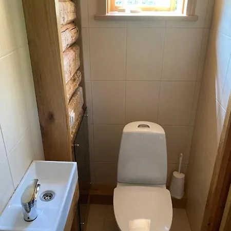Cozy Private House With Patio Near The Beach! * パルヌ