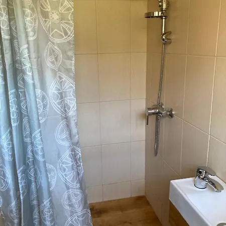別荘 Cozy Private House With Patio Near The Beach! *