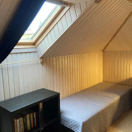 Cozy Private House With Patio Near The Beach! * パルヌ
