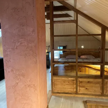 Semesterbostad Cozy Private House With Patio Near The Beach! *